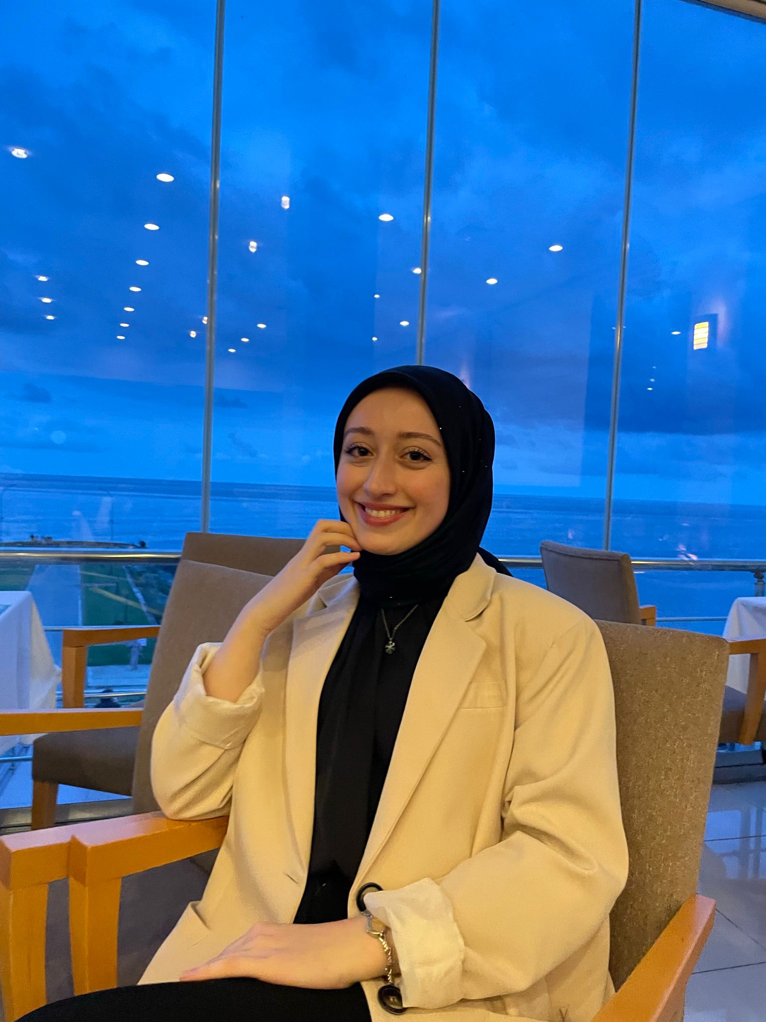 Av. Esma Alkan Levent